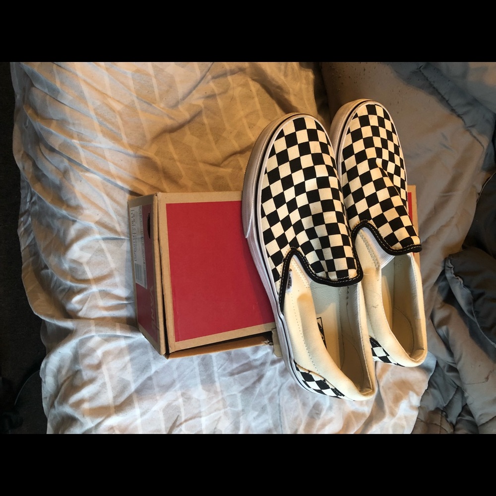 Vans slip on
